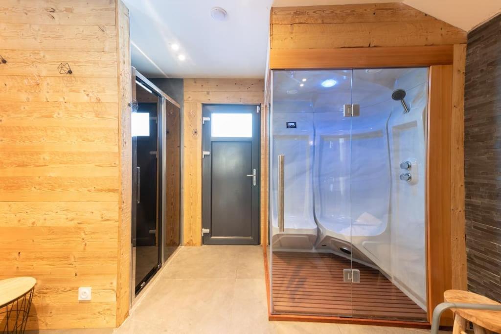 Chalet Du Bien-Etre 15P. Piscine,Spa, Hammam,Petanque,Basket Жерарме Экстерьер фото